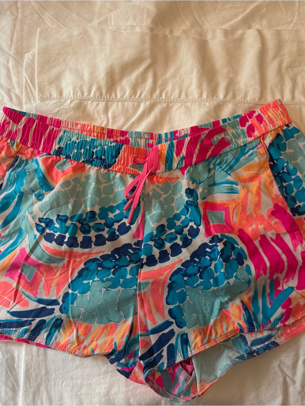 Lilly Pulitzer Tropical Print Shorts Pink Turquoise Blue Coral
